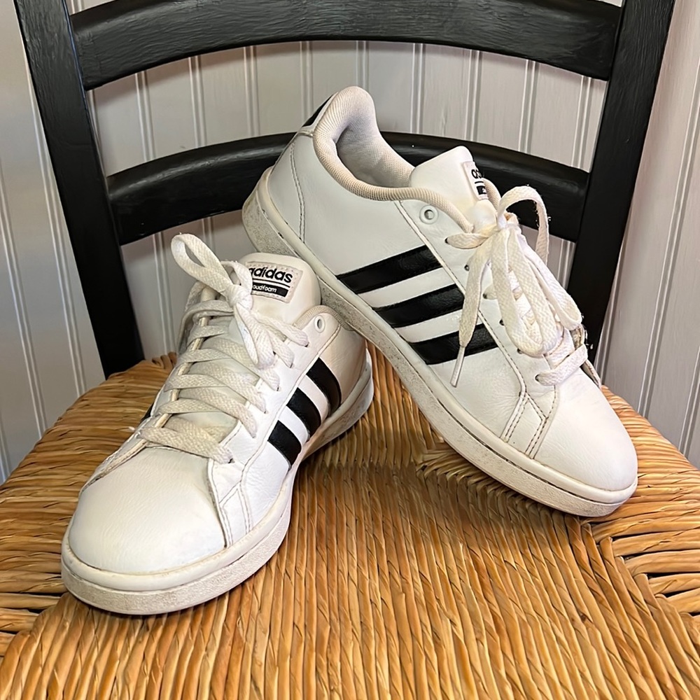 Adidas cloud foam sneakers